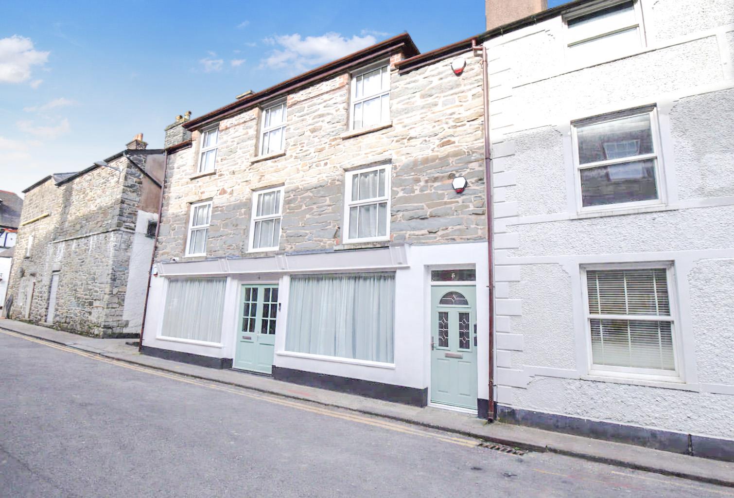 Apartment 1, 6 Heol Tegid, Y Bala